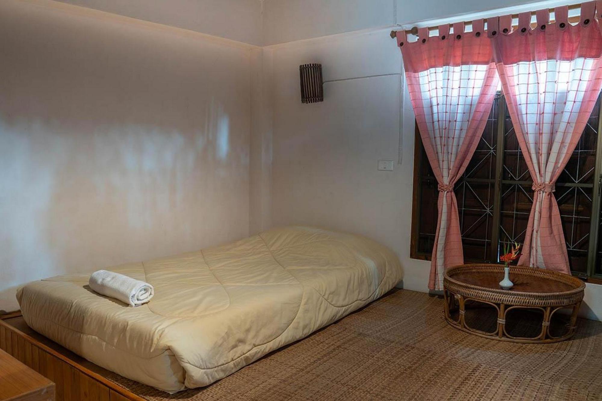 Bhupimarn Garden House Hotell Chom Thong Exteriör bild